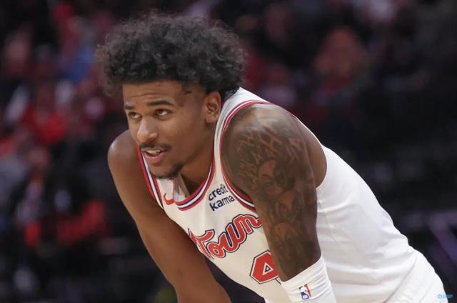 九游体育官网-7中2仅拿5分！低效表现成常态 火箭太子即将被废？