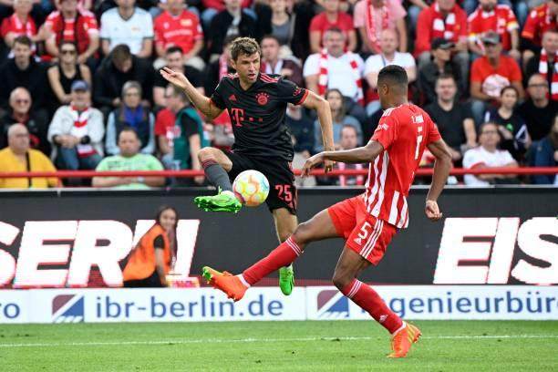 榜首战背靠背拜仁丢榜首 纳帅再次抱怨裁判拉偏架