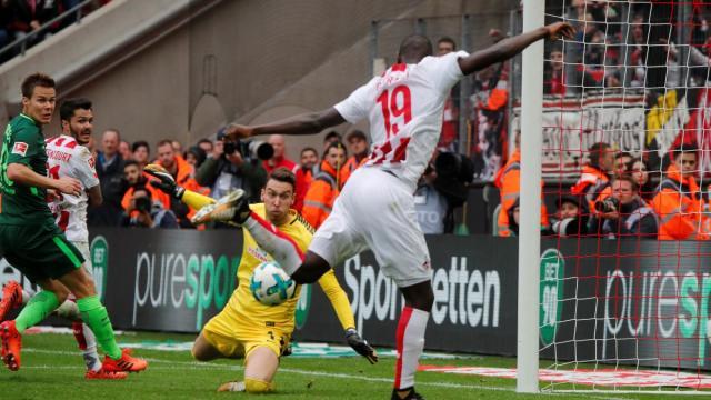 1662123667996071676.jpg 九游体育官网-德甲关窗日奏响回归主旋律,魏格尔领衔二次创业